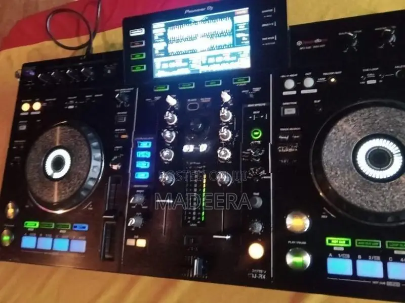 Pioneer XDJ RX