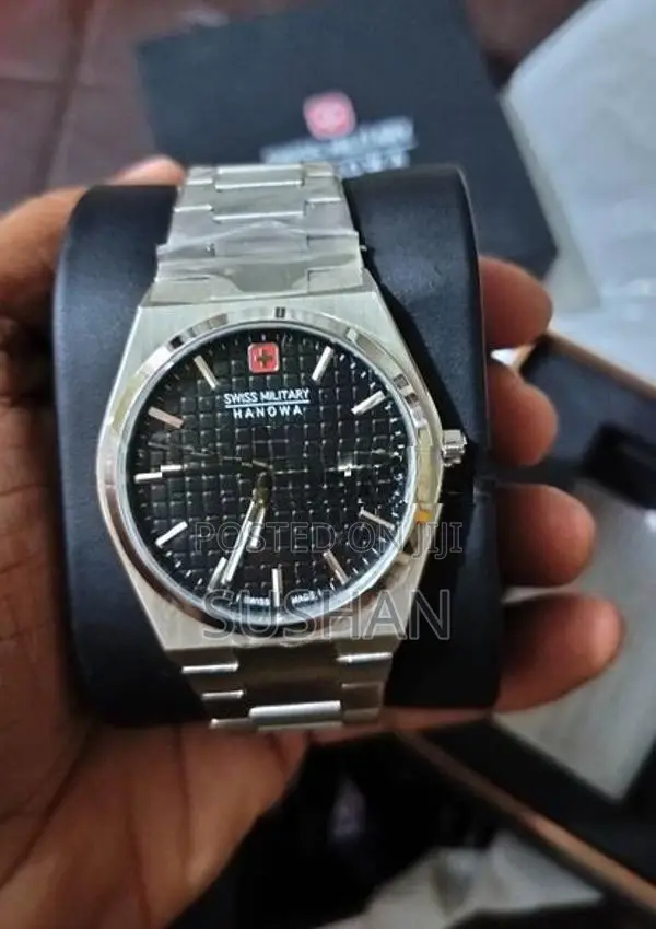 SWISS MILITARY HANOWA⌚
