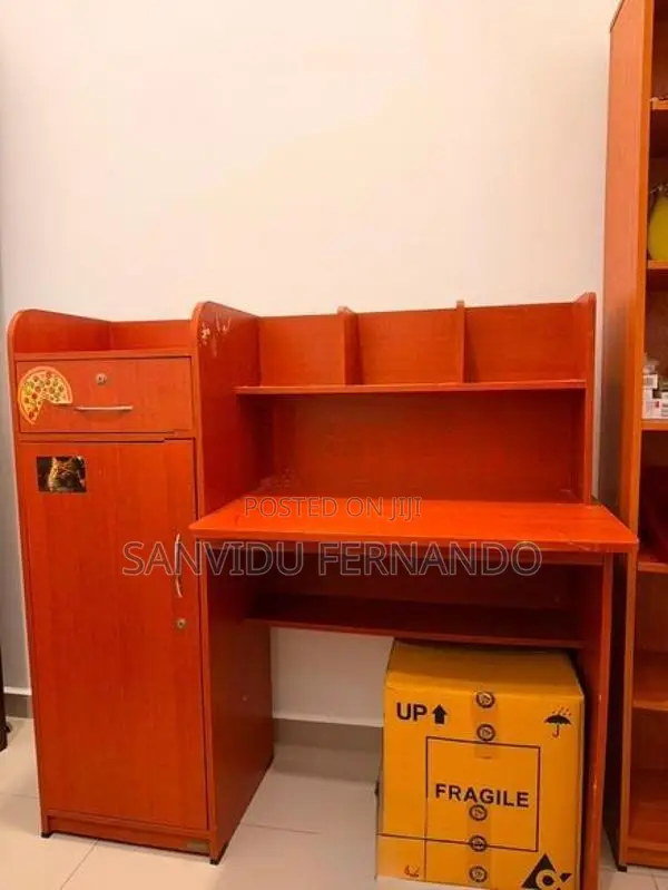 Damro Study Table