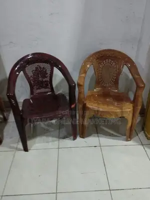 Phoenix LR Chair