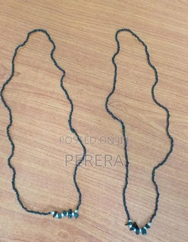 Elegant Black Beaded Stone Necklaces (2)