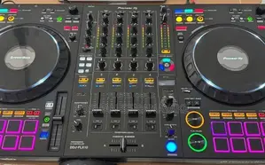 pioneer DDJ FLX 10 DJ Controller
