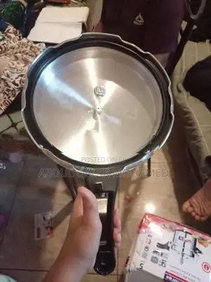 Mahendraa Pressure Cooker