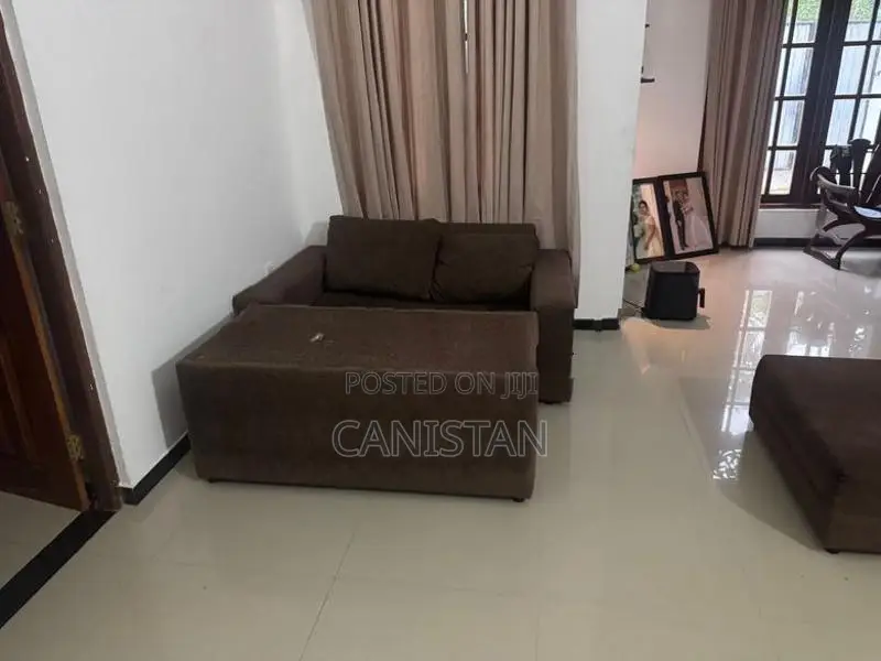 Sofa Set