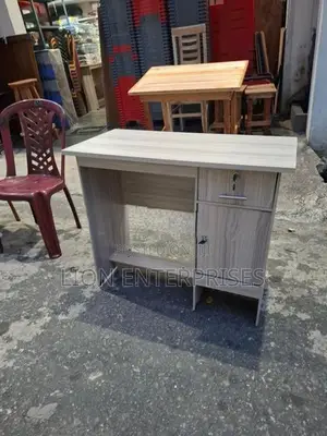 3×2 Melamine Office Tables