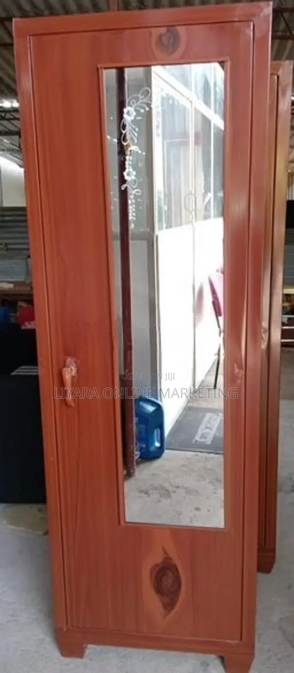 Steel Single Door Wardrobe With Glass 6*2’