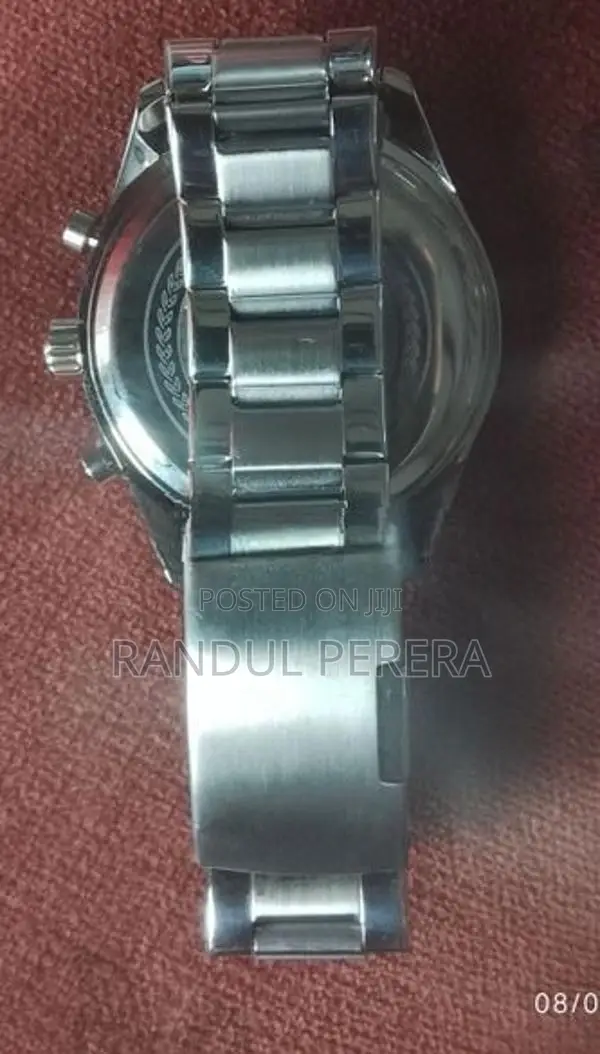 CRRJU Premium Heavy Stainless Steel Watch – Like New