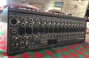Soundcraft Spirit Fx16 Mixer