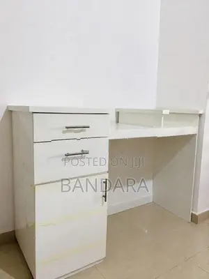 Cashier Table