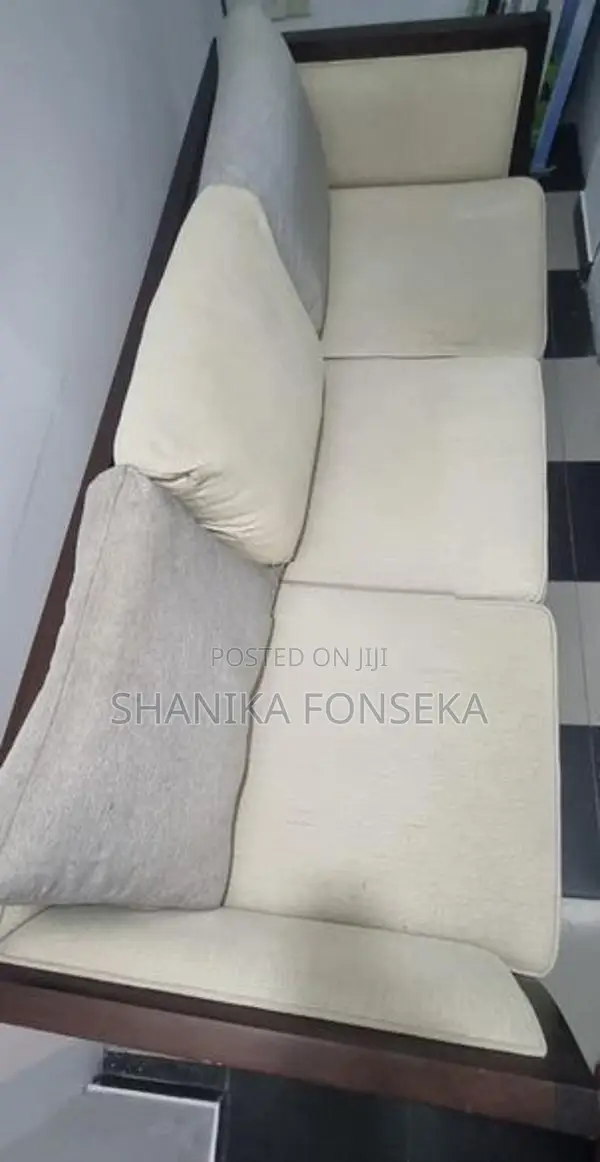 Comfortable Sofa Set