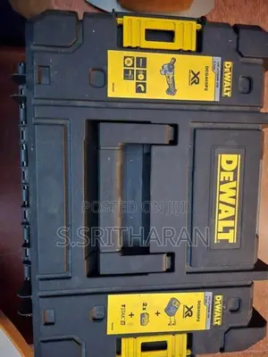 Dewalt Angle Grinder 100MM