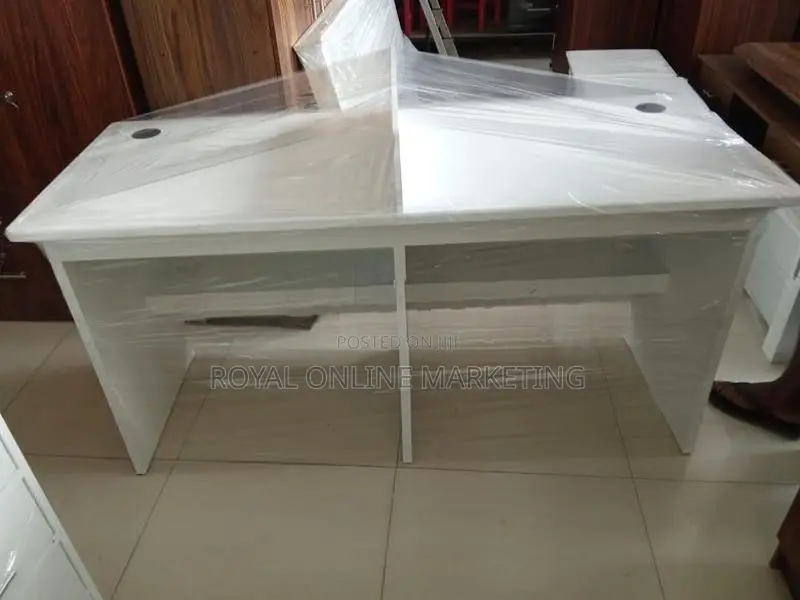 White Large Office Table (Q-26)