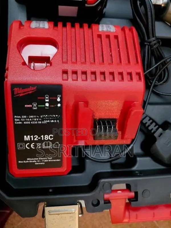 Milwaukee Impact wrench 18V