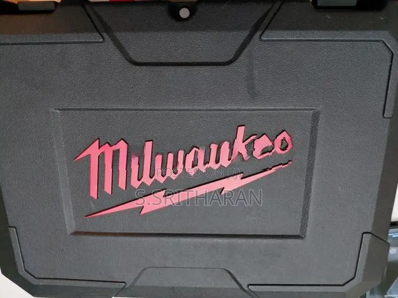 Milwaukee Impact wrench 18V