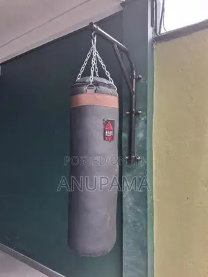 3.5 Ft 30 Kg Heavy Duty Punching Bag