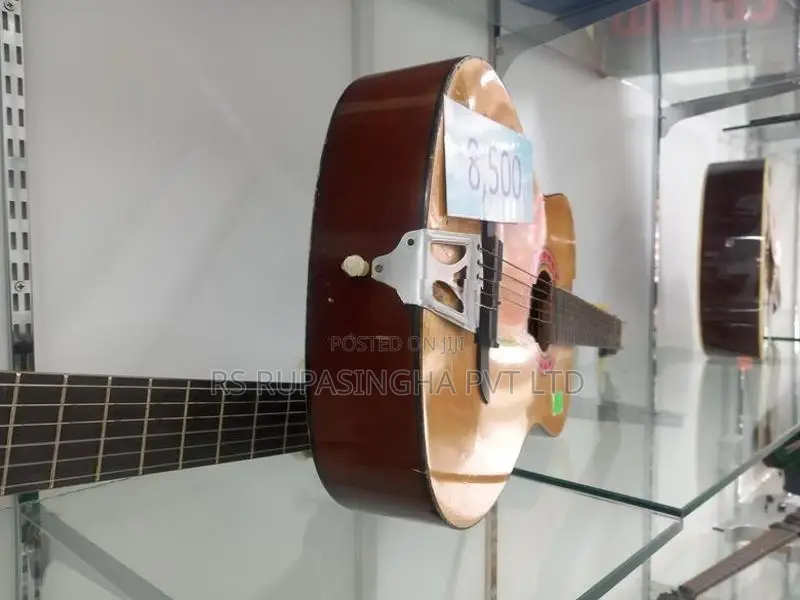 Box Guitar
