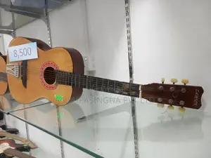 Box Guitar
