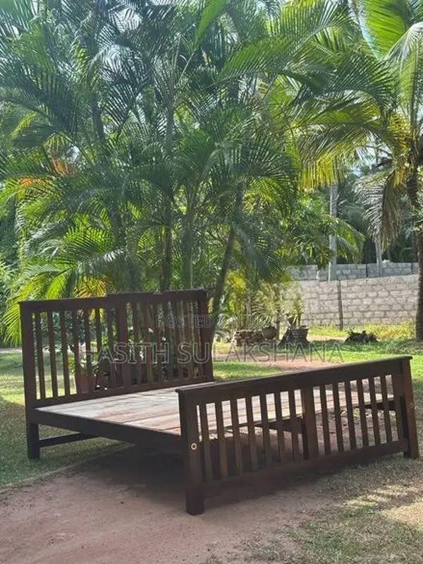 Wood Bed