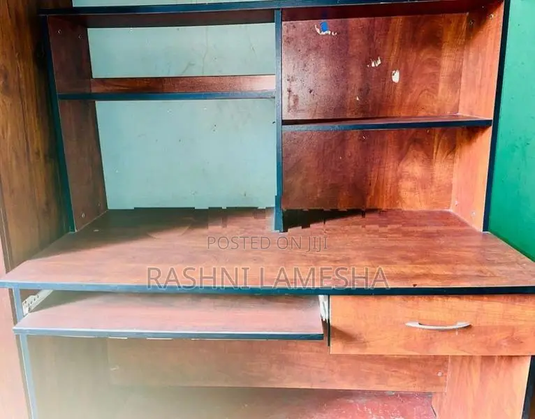 Damro Table
