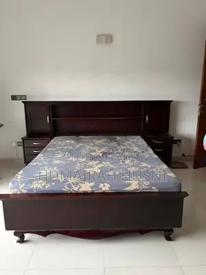 Mahogany Bed with Mattress