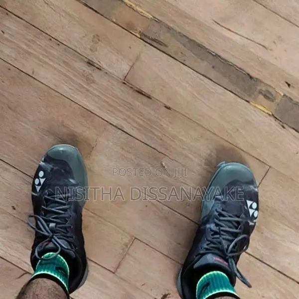 Yonex Aerus Z2 Badminton Shoes