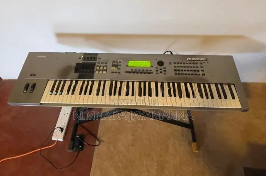 YAMAHA Motif 7