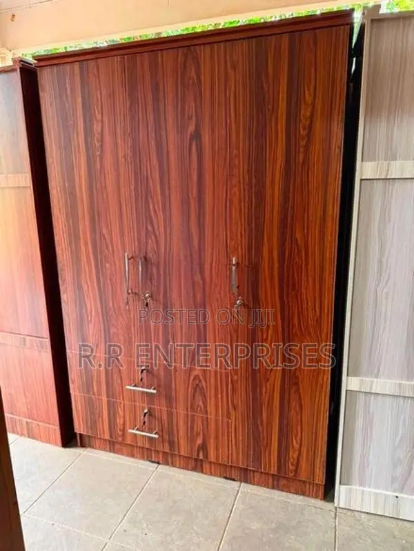 New 3 Door Melamine Wardrobes 6*4 Ft
