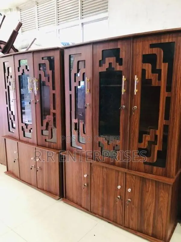 New 3 Door Oc Display Cupboard