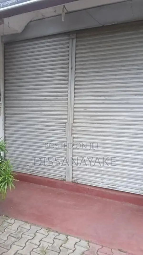Rolling Door