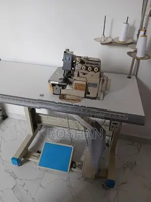 4 Thread Overlock Machine