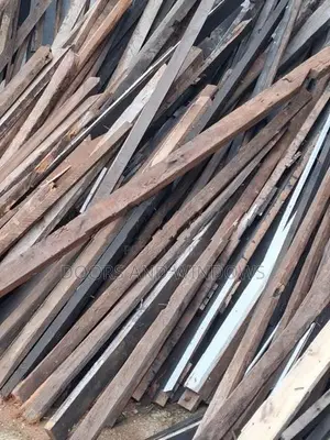පො ල් පරාල