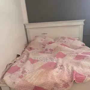 Double Bed
