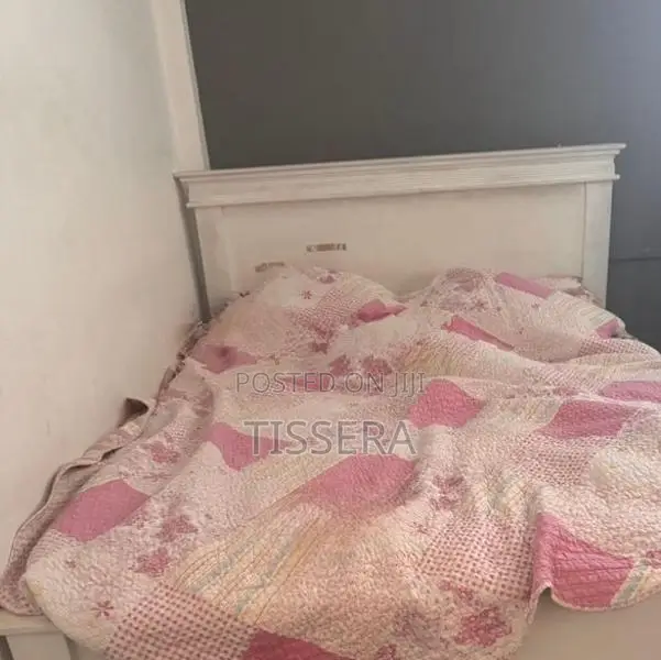Double Bed