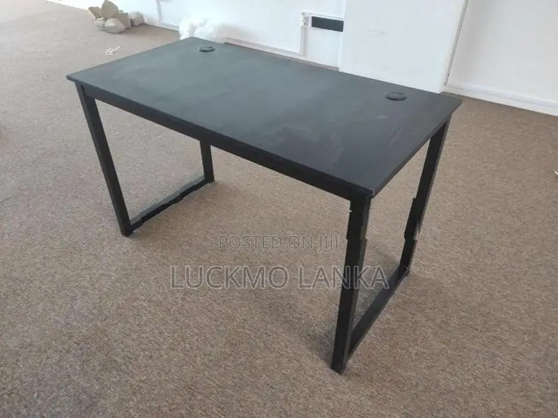 New 4x2 Size Computer Table (Ee5)