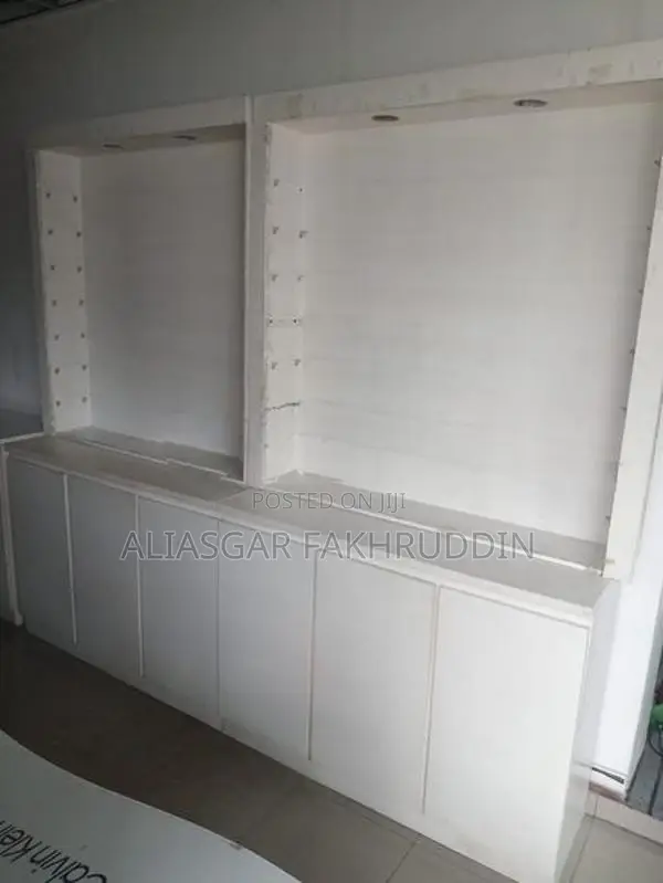 optical display cupboard