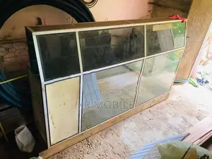 Glas showcase