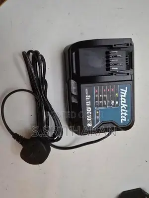 Makita Charger 12V