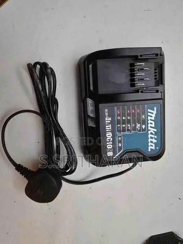 Makita Charger 12V