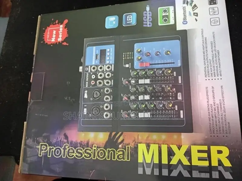 4-Channel Compact Audio Mixing Console
