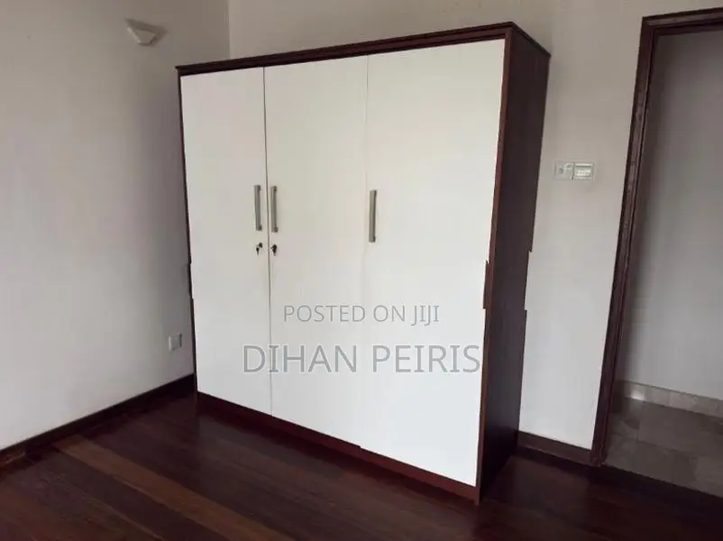 3 Door Mahogony Wardrobe