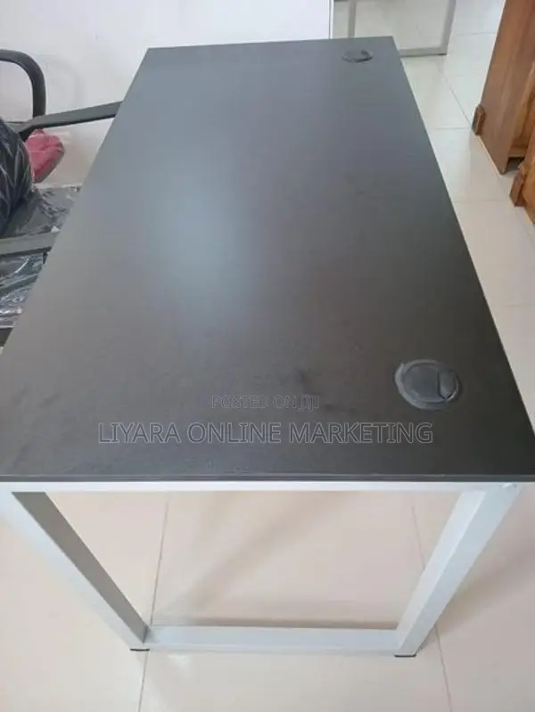Melamine Smart Table