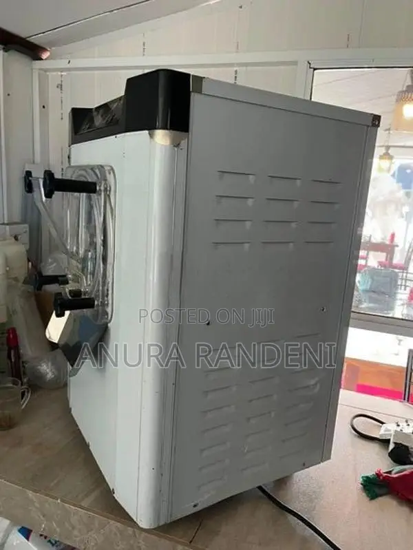 Ice Cream Machine