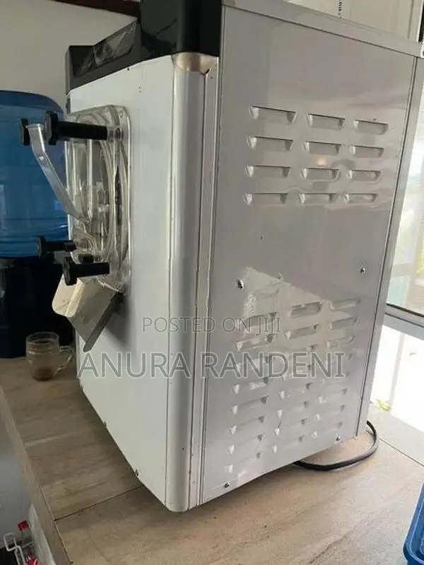 Ice Cream Machine
