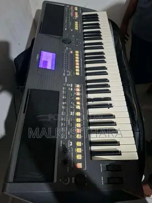 Yamaha Keyboard
