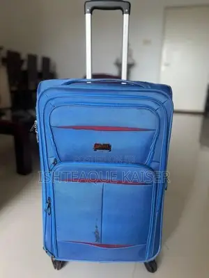 Espiral Medium Softshell Fabric Luggage Bag (Blue)