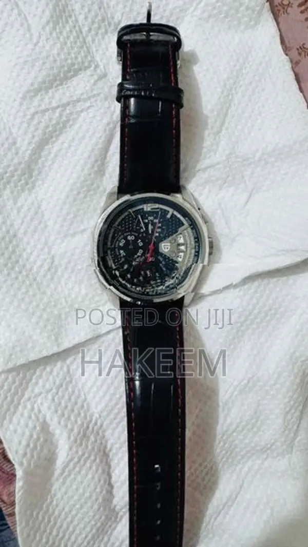 Pagani design watch
