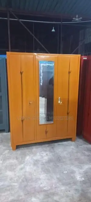 Steel 3D Cupboard – Mid Mirror design