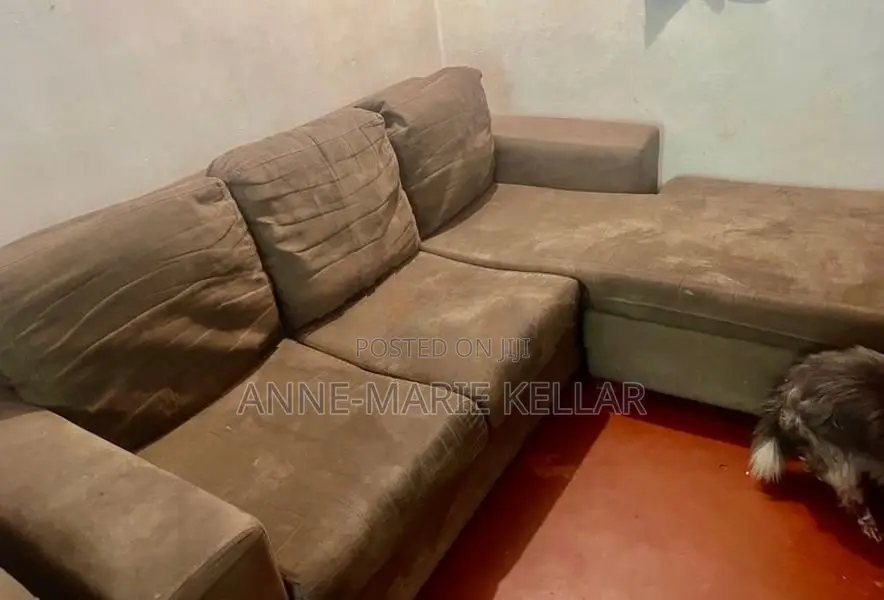 Sofa set. Brown