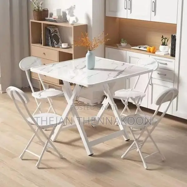 Folding Table Marble Design