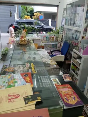 Cashier Table